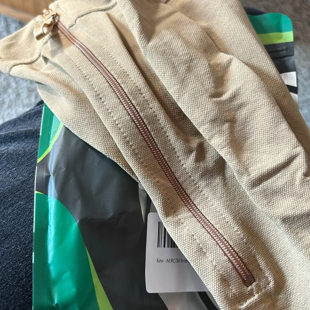 Open Toe 20-30 mmHG Compression Stockings Knee High Length